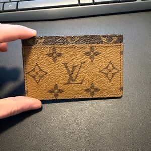 Louis Vuitton Tan and Brown Monogram Key Holder